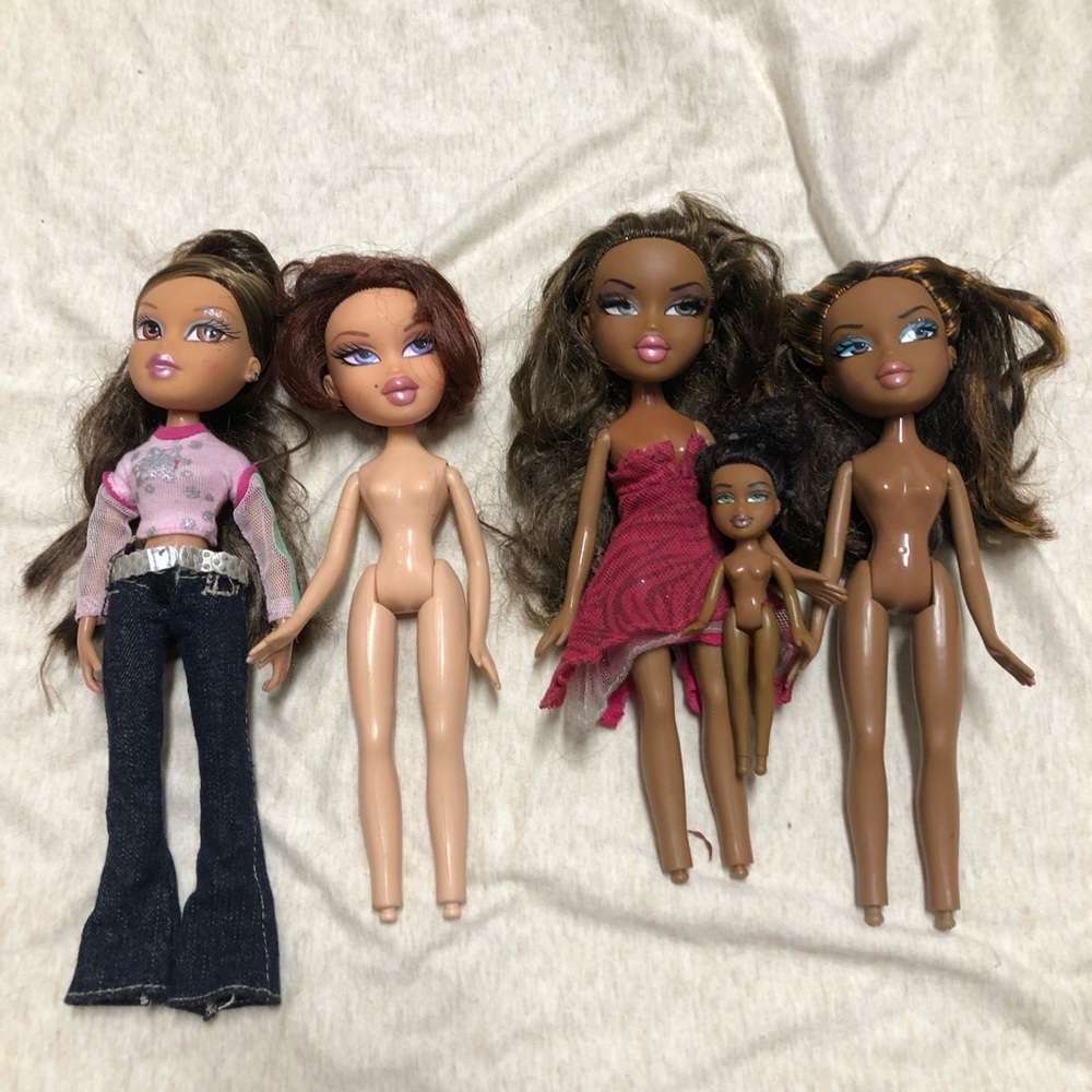 Lot of 5 Vintage Y2K Bratz Dolls Ice Champion Girls Night Out Sportz No Feet